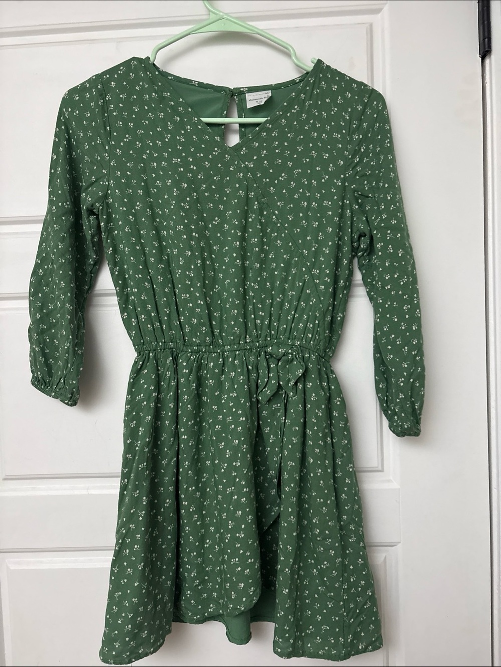 Abercrombie Kids Ditzy Floral Green Wrap Mini Dress Size 11/12